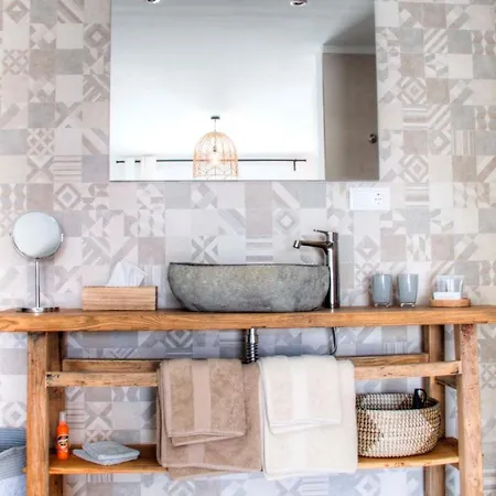Bed & Breakfast Pura, Clothing Optional Guestrooms